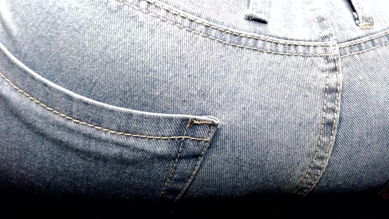 Maeling: Universitárias arruinadas com bunda gigante