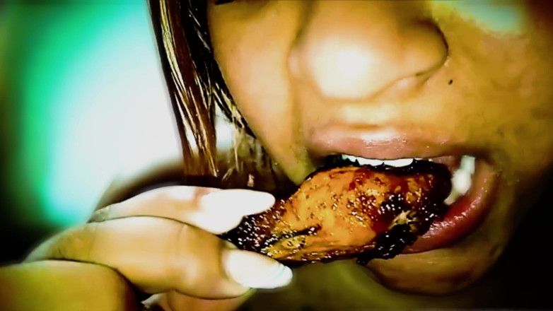 Uncut Lil Midget and Latina Freaky Friends: Gooon room, cuisine, lil latina et amis
