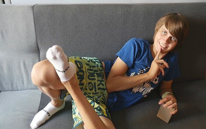 Ethan Alex: Scopando il culo del mio amico più giovane fino a...