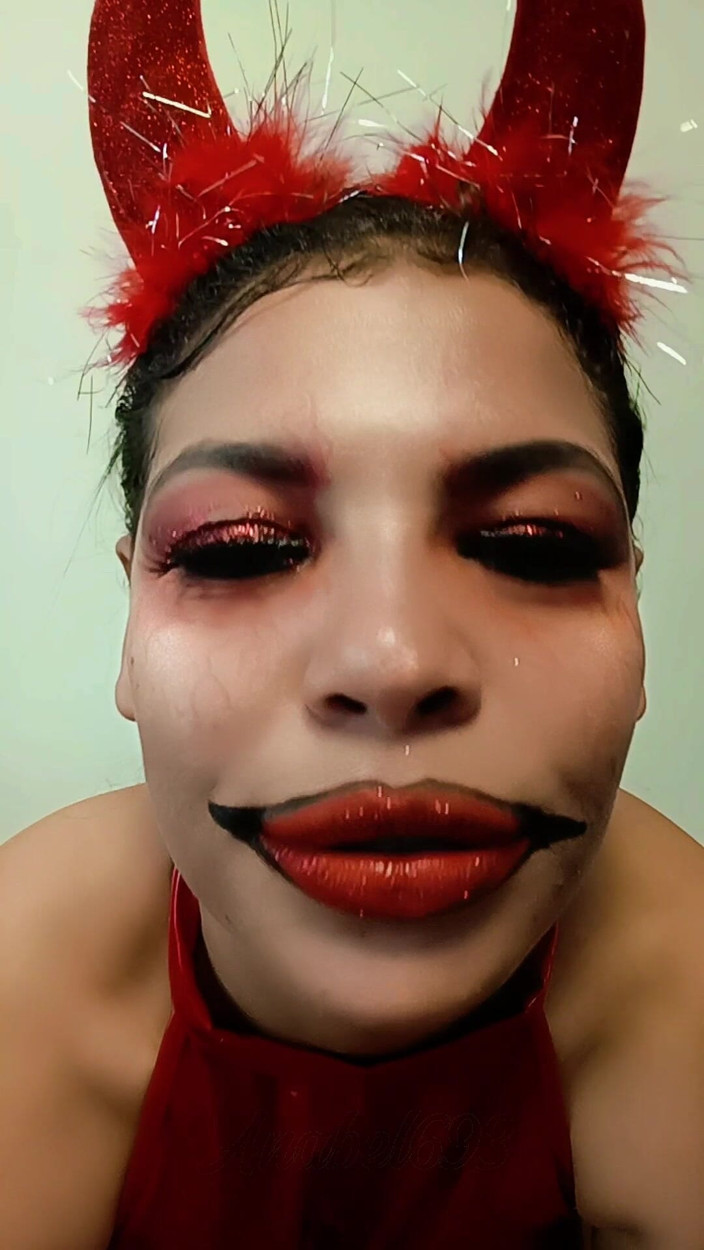 anabel693: Devil Yawns дуже