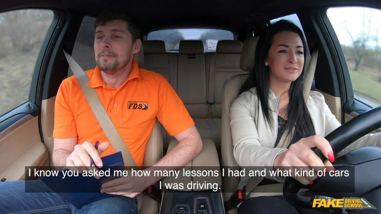 Fake Driving School: Uczeń pochylił się i zerżnął