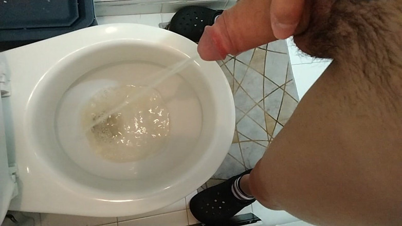 charlessteel: Enorma pissar