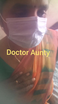 Tamil Doctor Aunty Consultant