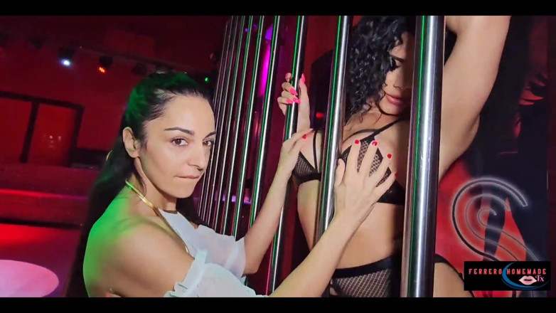 Ferrero anal experience: Întâlnire picantă cu Dottoressa Kate, videoclip complet numai pe pagina...
