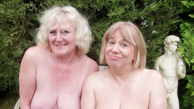 Dirty Doctors Clips - Mature British Lesbians: Constructorii