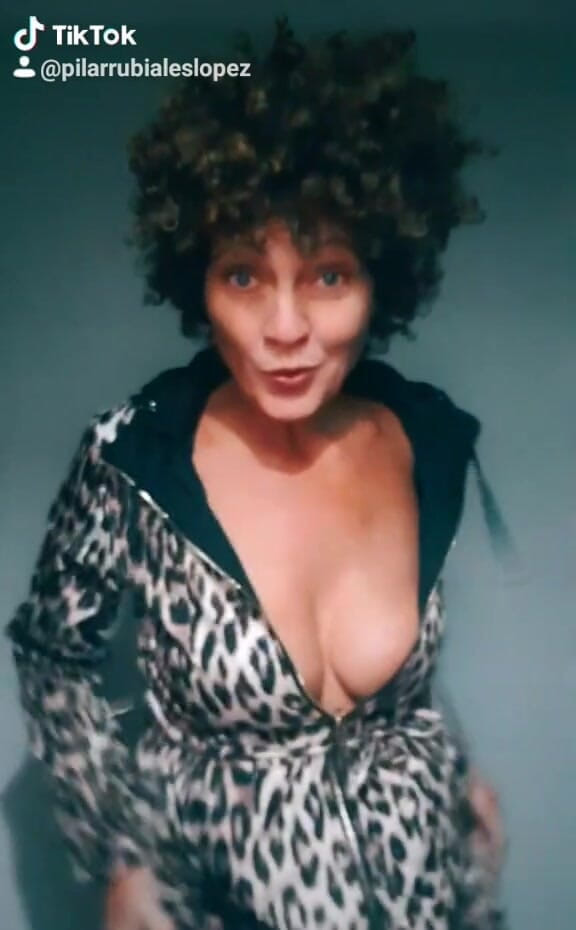 Sensualpolestar: MILF sensualpolestar