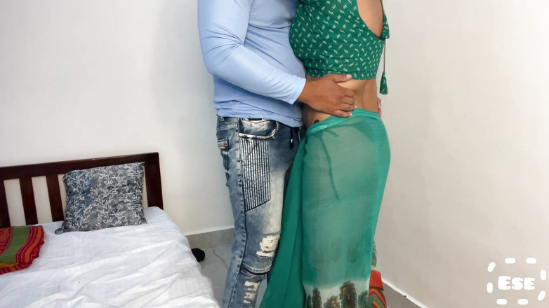 Sammy Sins: Chachi viene scopata e sborra nella sua figa
