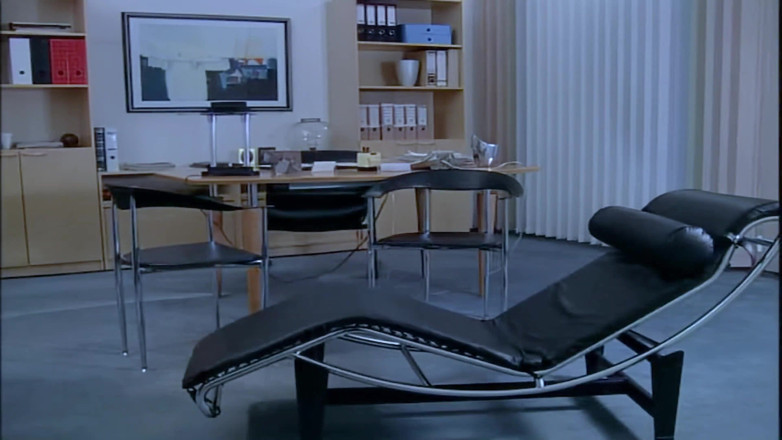 Antonio Adamo Film: Thérapie en après les heures de bureau