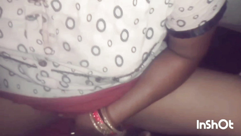 Kushi and raj: Heiße khushi bhabhi ko ghodi Banakar Chodai kiya
