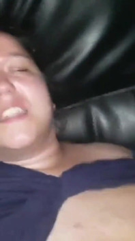 Wildenglishbbw josh se bara kaala land choos rahi hai. Nata4sex meri moti choot ko tez kar raha hai