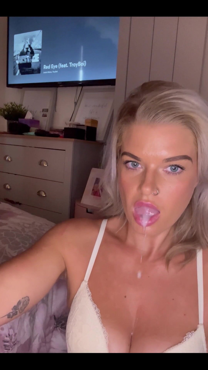 RobynQuinn: 다시 - 내 휴대 전화 추억에 올라온이 비디오