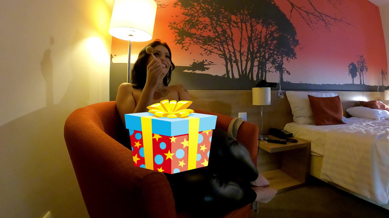 Leon Lambert Girls Twerk Parties CFNM: Clara ile taşaklardan döl boşaltmak ve üretmek için azdırmak için yavaş...