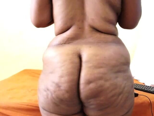 Big black clapping booties: Tamamen çıplak ve alkışlı gırtlağıma 31