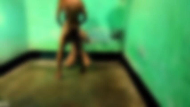 Desi Tits: Teman gay ketemu sama teman gay diam-diam di kamar hotel