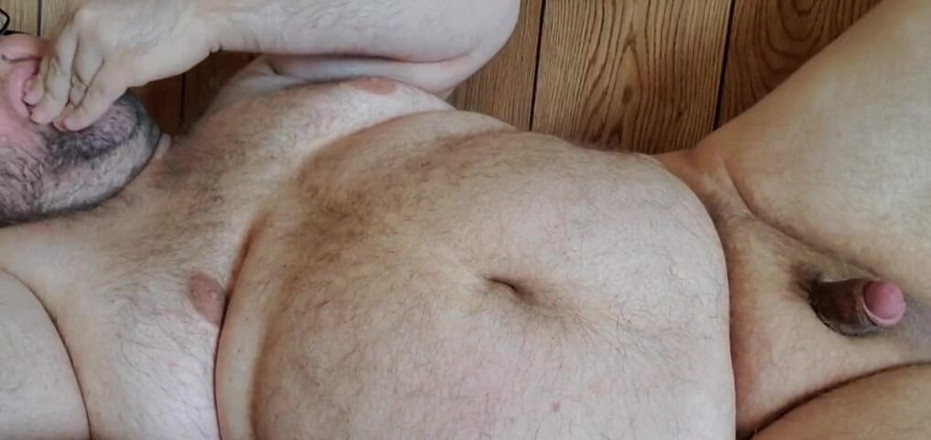 Danzilla White: Un ragazzo grasso si masturba e ha un orgasmo # 12