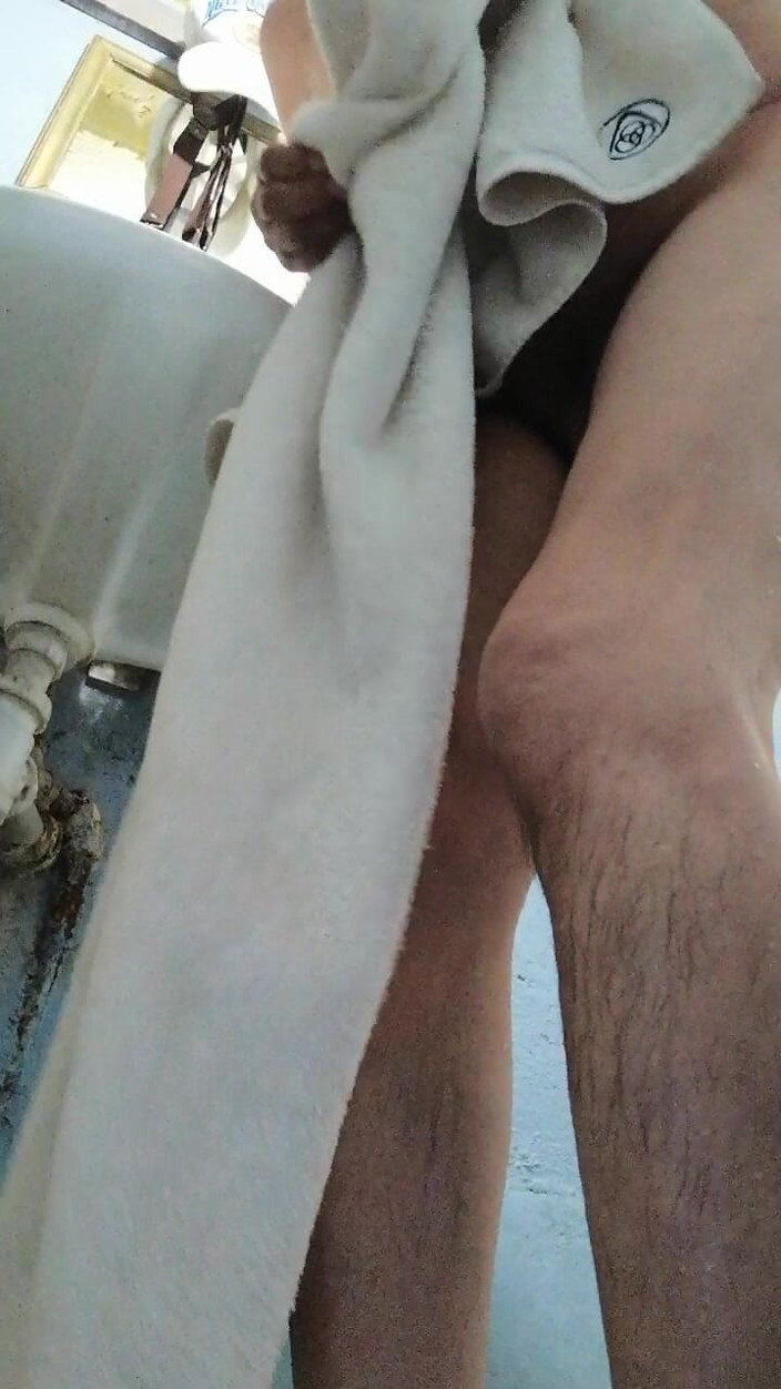Marga9012: No chuveiro