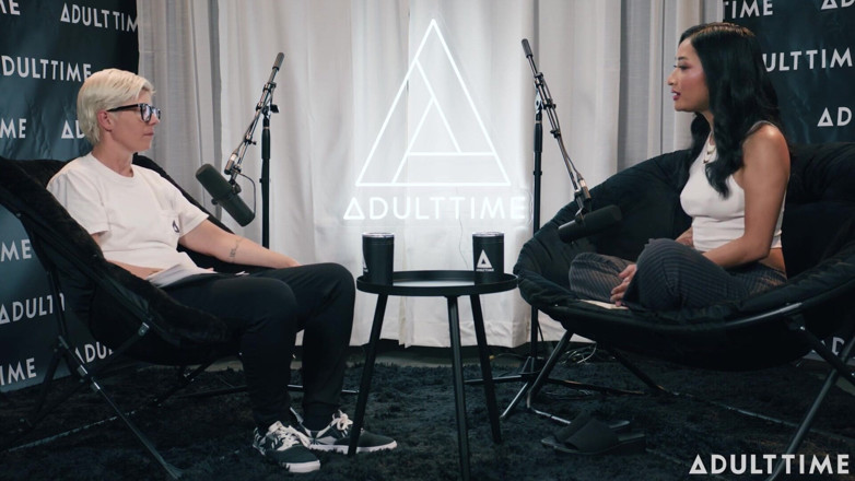 Adult Time Podcast: Avery black dry humping, gerçek suç ve vr corn'i yönetme |...