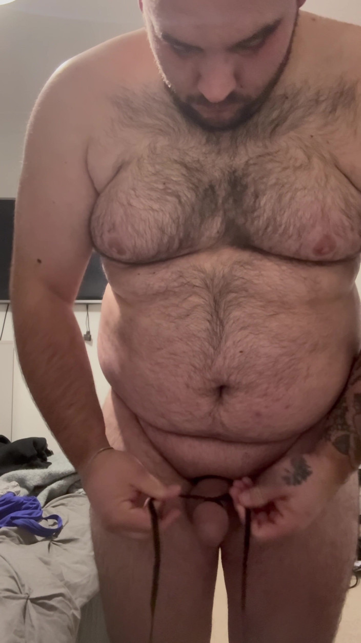 Shaun Cbt: Péro svazování s crossdress a ven na veřejnosti, část 1