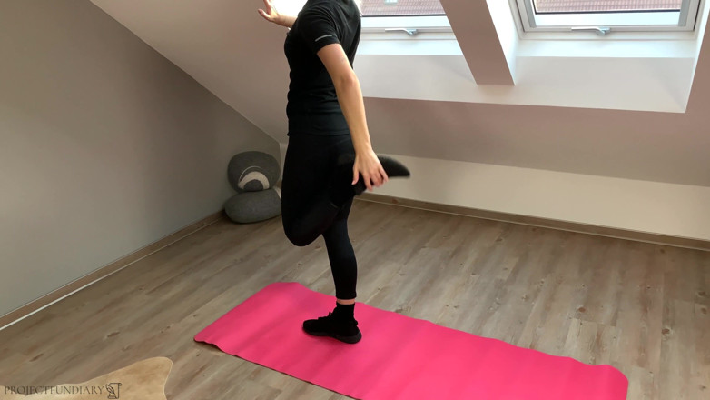 Projectsexdiary: Cewek bugar latihan gym dientot dalam oleh pelatih