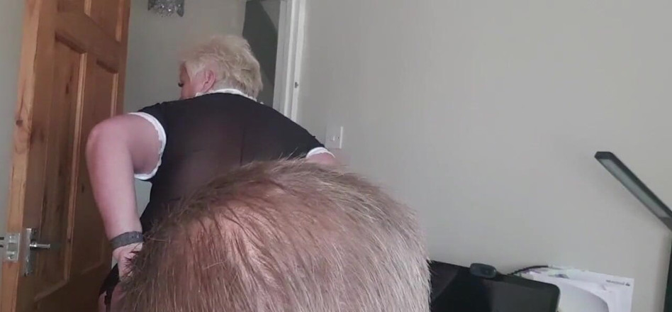 Uk Joolz: Cette coquine Mme Joolz, elle se lève vraiment toutes sortes...