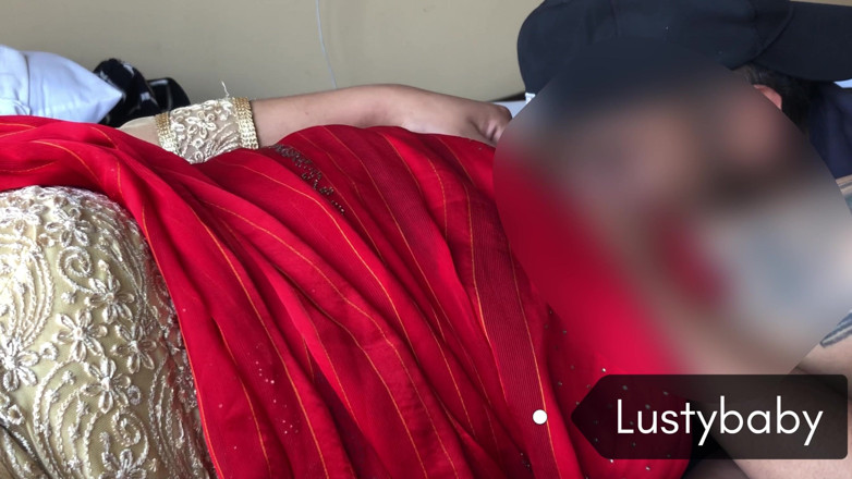 Lustybaby605: Lune de miel, Ma Himal Herdai Chikdai