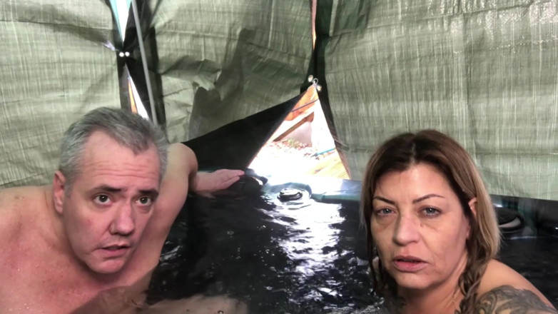MattyFacial: Emma si cewek bejat lagi asik nyepong kontol