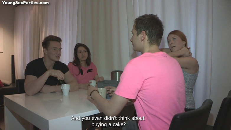 Young Sex Parties: Pieprzony powitanie w seksie grupowy