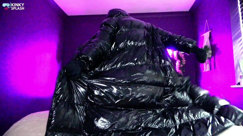 UKCuteGirl Lucy Lauren: Blank våtdräkt Succubus invaderar din säng för att tömma dig