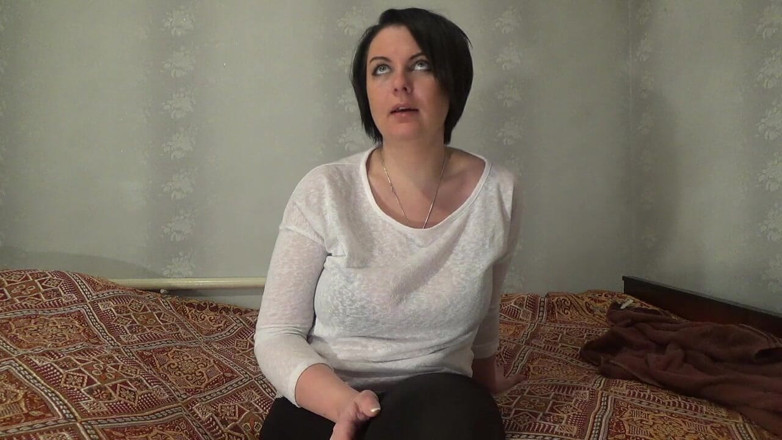 Sexy Milf: あなたの操られた義理の妹は、あなたが望むことをすべてやっています!