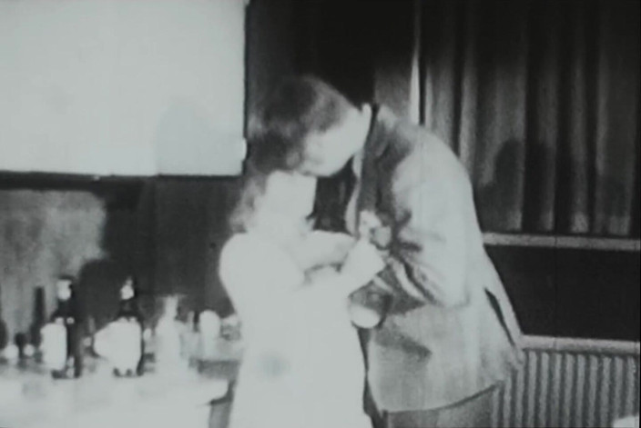 Close Encounter Vintage: Vintage porno retro teatro erótico - pareja amigable