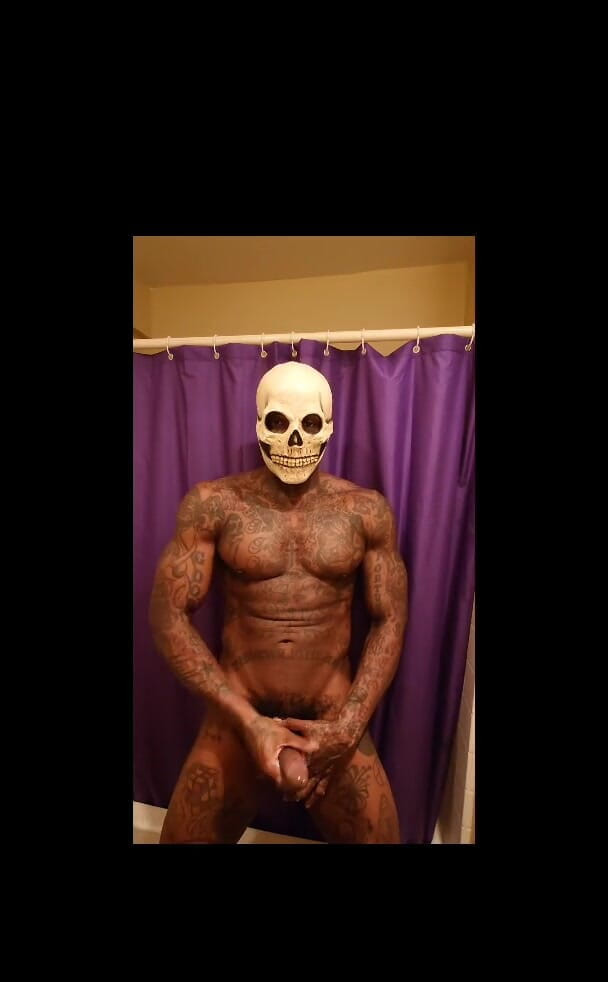 Hallelujah Johnson: BBC dyrkan Hallelujah Johnson (Ghost Rider Johnny Blaze) Höga mörka chokladmuskler...