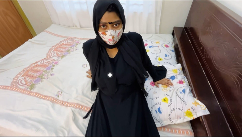 Banglasexycouple: Inderin bhabhi flirtet zu hause spielerisch mit ihrem hübschen Devar