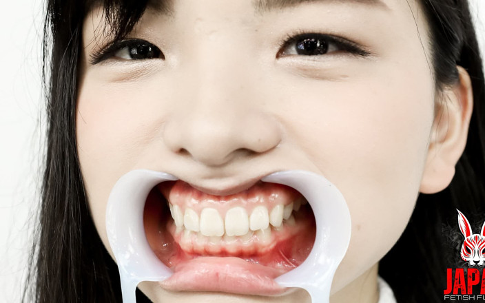Japan Fetish Fusion: Observasi gigi alami tapi gigi berpotensi ditemukan!! Si cantik ini...