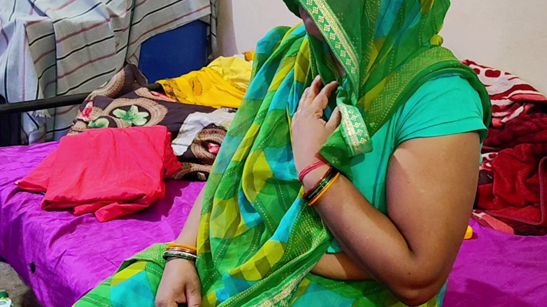 Annubhabhi4: Desi heißes indisches bhabhi in Hindi Audio gefickt