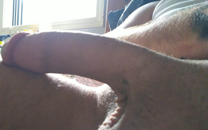 J Dangles: Cumshot4