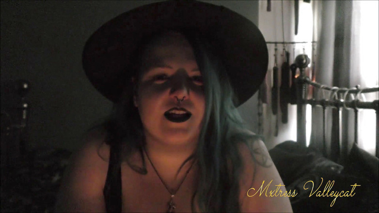 Mxtress Valleycat: Yule be femme de