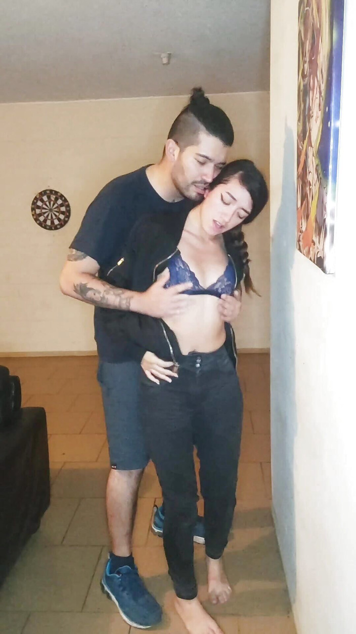 Jmyztikoxsteffy: 의붓딸과 데이트해야 하는 배다른 딸