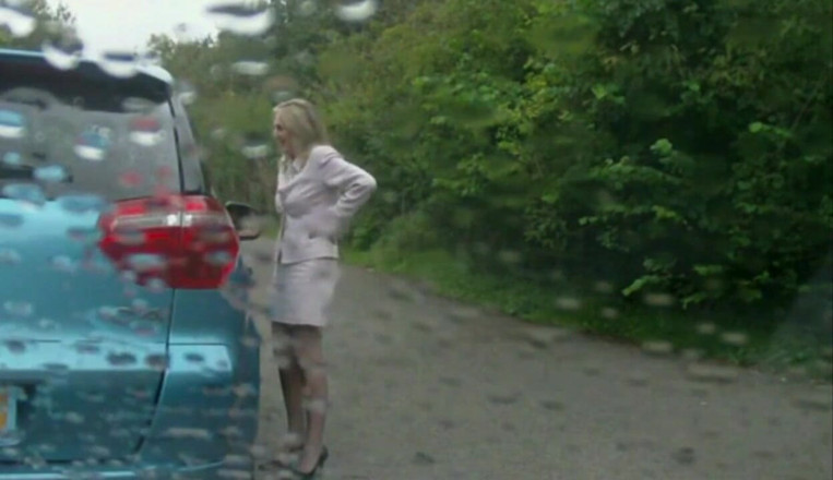 Movies by Louise: Anfahren von geparkten autos 2