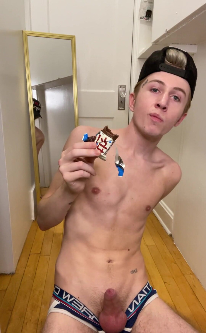 GhostCams: Eating a Protein Bar Except I Have a Fat Dick