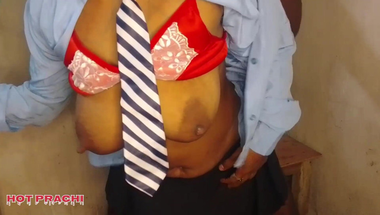 Hot prachi: Desi village faculdade menina fodendo seu namorado, indiana universitária sexo...