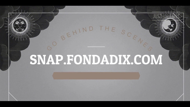 FondaDix: Nuage aux seins nus, bain de fumée épaisse