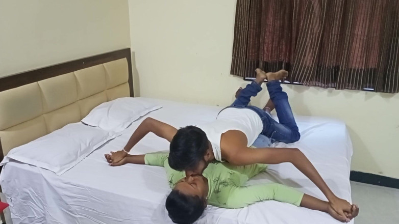 Tamil Couple Porn Videos: Najnowsza tamilska para indyjska na faphouse porno filmy
