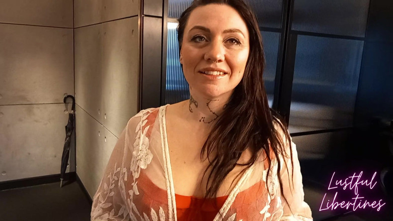 Lustful Libertines: Bitte Kicke Mich Nicht Aus Dem Hotel - Hotelmanager-rollenspiel