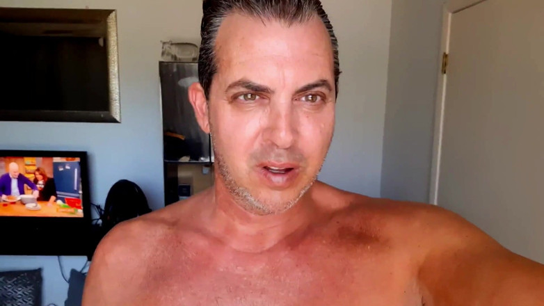 Cory Bernstein: Selebriti pria cory bernstein pamer kontol besar di celana dalam...