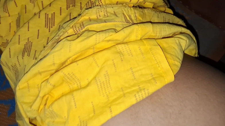 Sumaj: Indiska desi bhabhi knullar pojkar