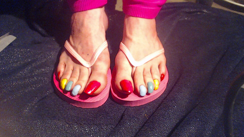 Lilly Disgrace: Esvazie seus bollocks sobre minhas talons açucaradas