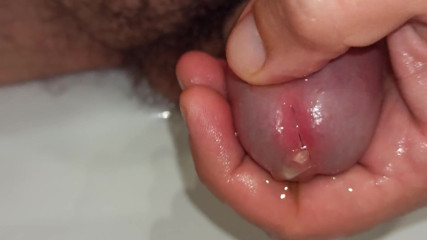 Kinky Guy: Z bliska sikanie i zabawa z Peehole