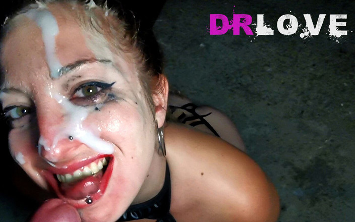 Dr Love: 오줌과 정액으로 목욕하는 독악