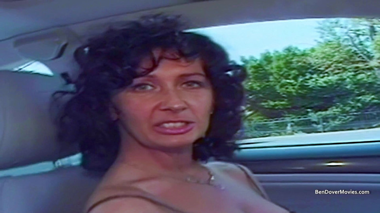Ben Dover Movies: Fantasías de amas de casa británicas 3: Sarah Beatie