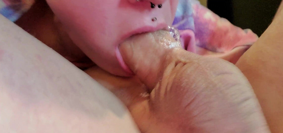 Lilith Rhodes: Lilith fode garganta 69 close-up